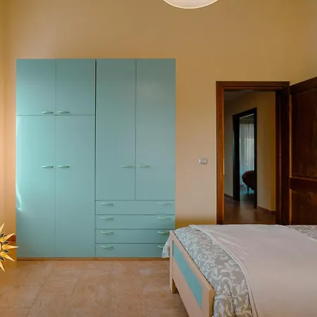 Casa Dell'artista - Ampio In Zona Tranquilla E *