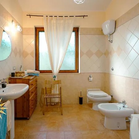Casa Dell'artista - Ampio In Zona Tranquilla E * Iglesias