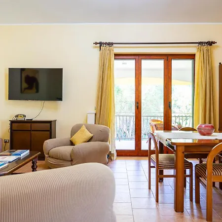 Casa Dell'artista - Ampio In Zona Tranquilla E 아파트