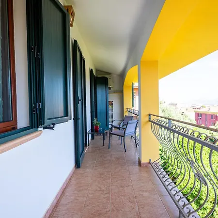 Casa Dell'artista - Ampio In Zona Tranquilla E