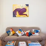 Casa Dell'artista - Ampio In Zona Tranquilla E 아파트