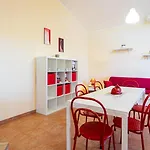Casa Dell'artista - Ampio In Zona Tranquilla E 아파트 *